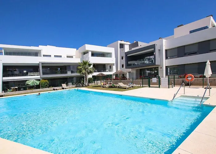 Vanian Gardens Penthouse Apartment *