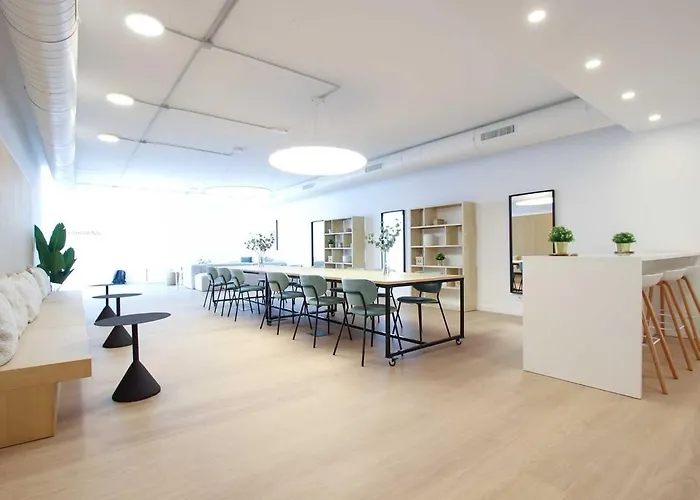 Vanian Gardens Penthouse *