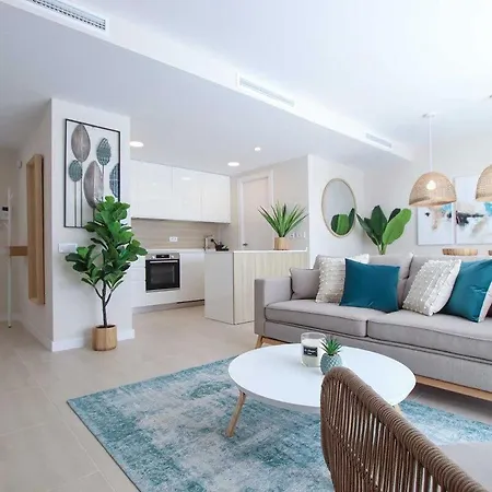 公寓 Vanian Gardens Penthouse 埃斯特波纳