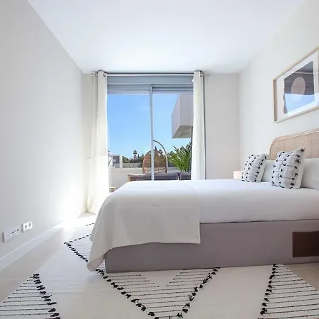 Vanian Gardens Penthouse Apartamento *
